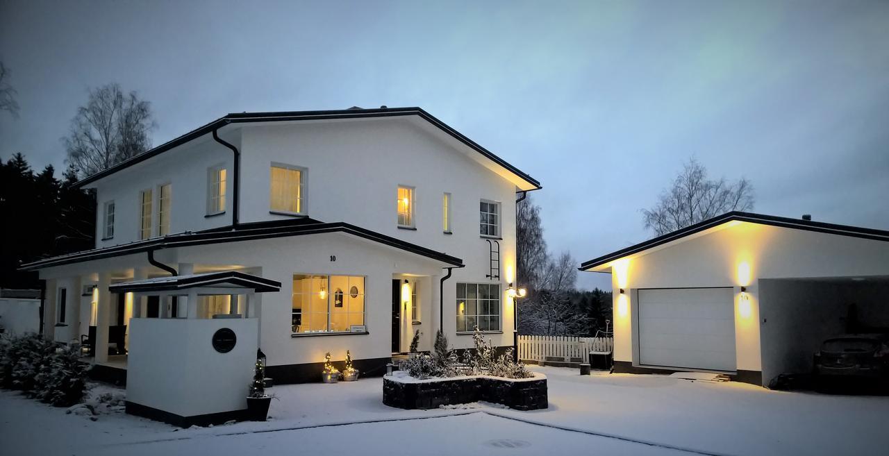 Villa Jokivarsi Bed & Breakfast Vantaa Exterior foto